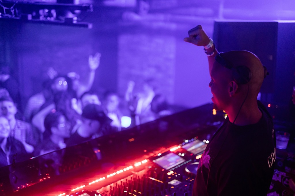 Afro House For The Masses: Francis Mercier at Spybar Chicago [REVIEW]